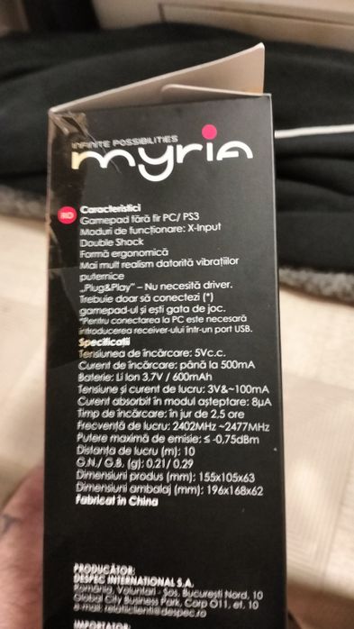 Vând joystick PS 3 wireless nou