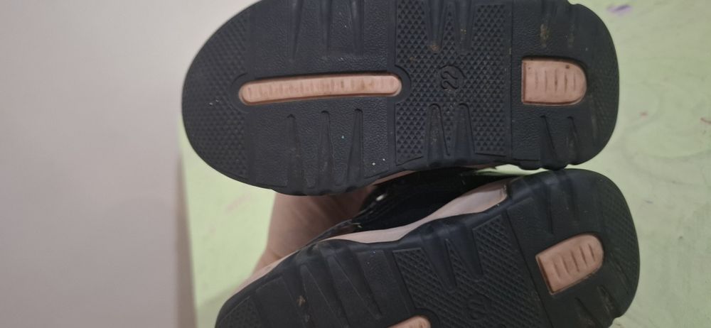 Обувь для девочки