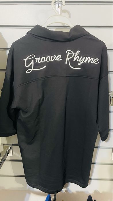 Черная кофта-поло