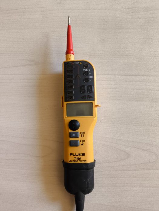Fluke Т150 двуполюсен тестер за напрежение и проводимост с LCD дисплей