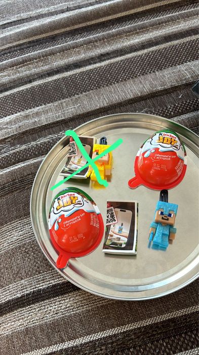 Поменяю киндер Майнкрафт