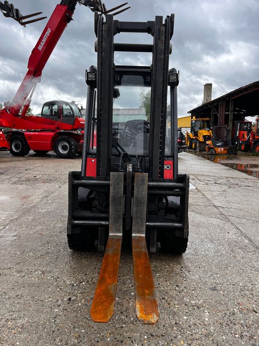 Stivuitor Linde H30T pe Gaz