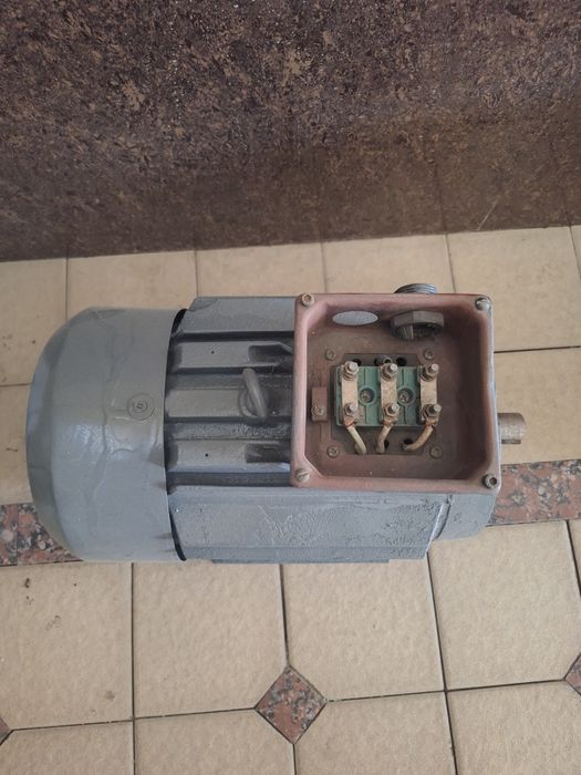 Мотор, Электродвигатель