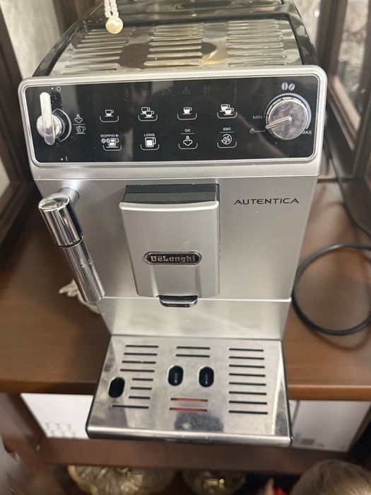 Kofemoshina delonghi