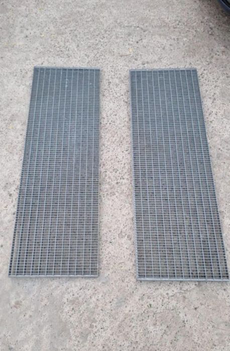 Trepte zincate galvanizate