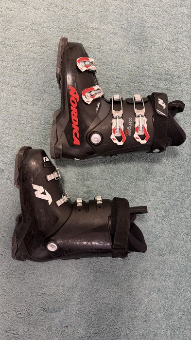 Clapari Juniori Nordica Dobermann GP 60, mondo 25.5