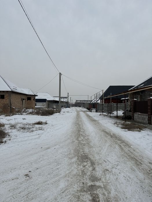 Продается участок ( 5 соток) ИЖС