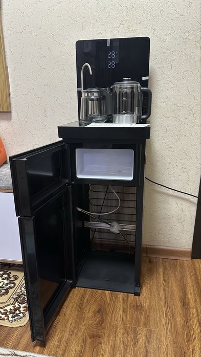 Кулер для воды aiwa
