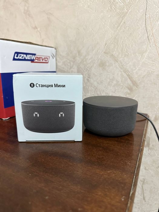 Яндекс станция 3 сотилади