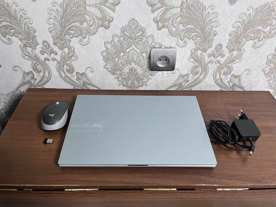 ASUS VivoBook Go 15 E1504FA