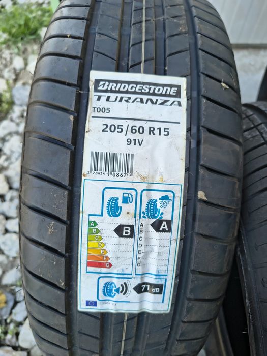 Cauciucuri de vara noi Bridgestone și Hankook