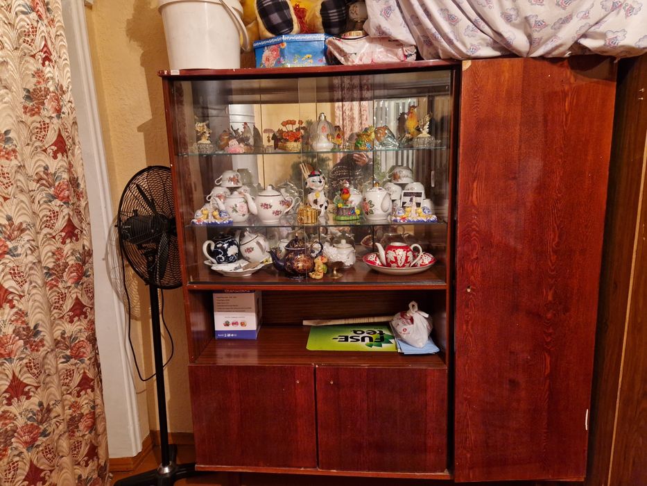 Сервант советский