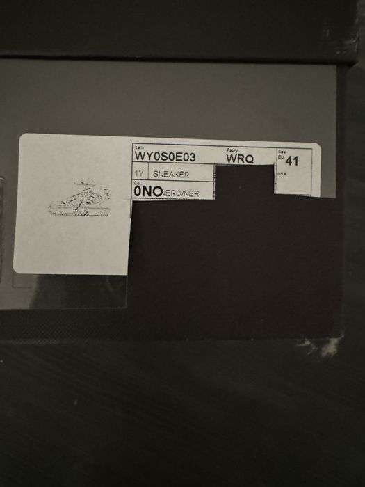 Adidasi Valentino Garavani, marimea 41