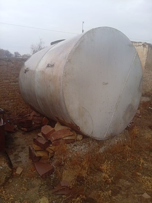 Цестерна, Продам бочку 10 кубов б/у