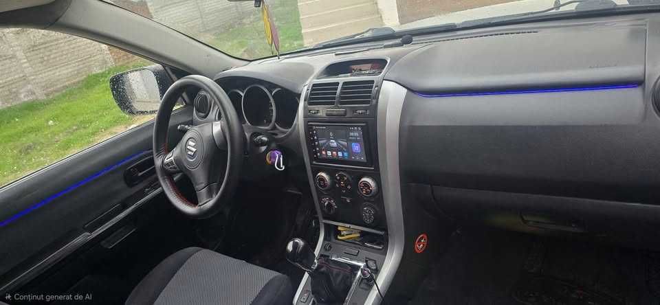 Vand suzuki grand vitara 1.9 ddsi , 3 usi , editie speciala