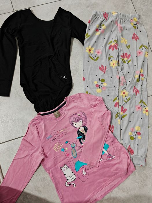 Vand lot hainute fata