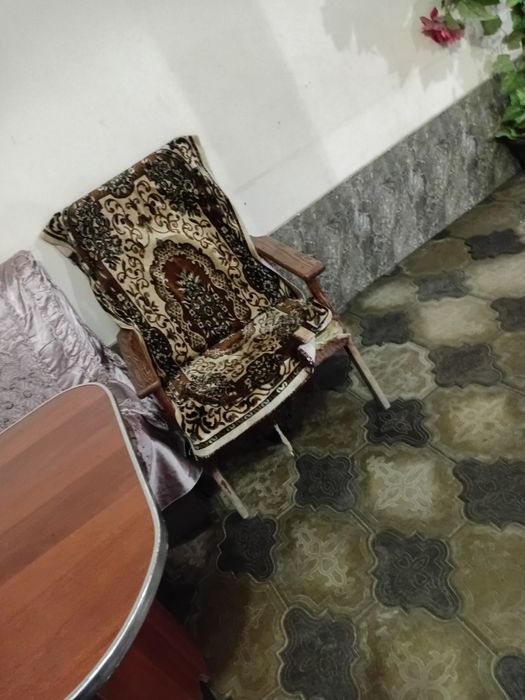 Divan kreslo yaxshi narxda
