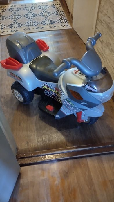 Детский мотоцикл за 8000 тенг