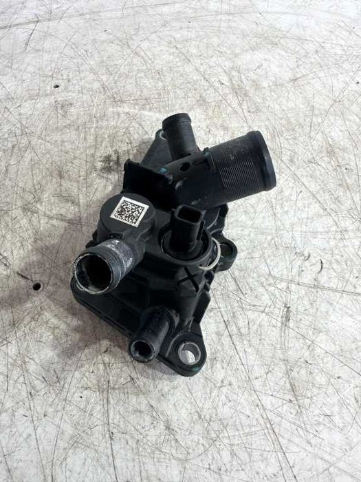 Dezmembrari Carcasa termostat Dacia LOGAN 1.0tce cod piesa 110618961R