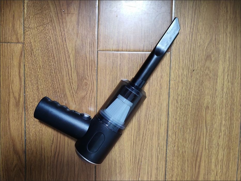 Аккумуляторный пылесос мини , автопылесос