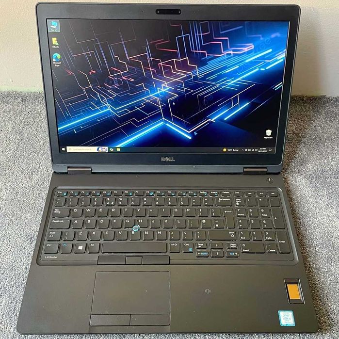 Dell Latitude 5580 - 15.6''FHD, i5-7200u, 8GB RAM DDR4, 256GB NVMe M.2