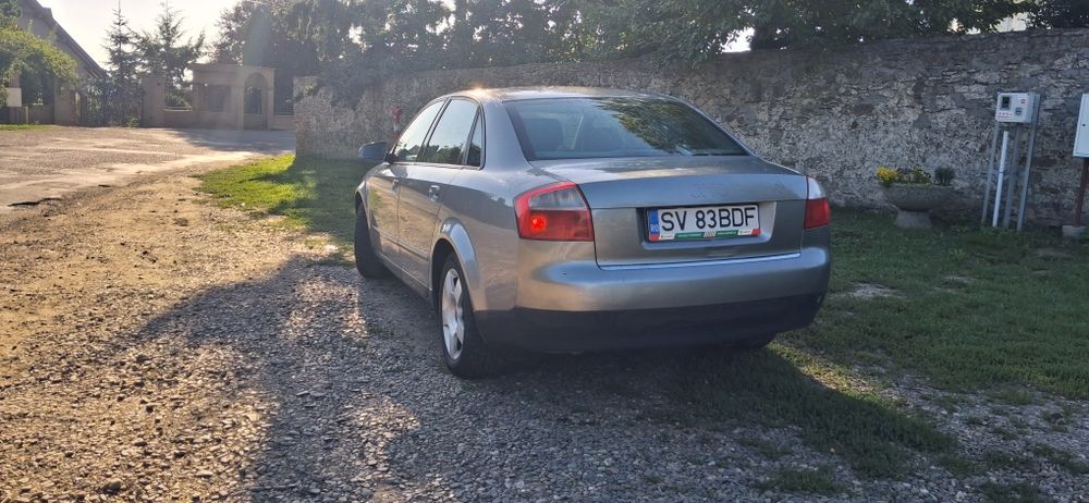 AUDI A4 2002 — imagine 3