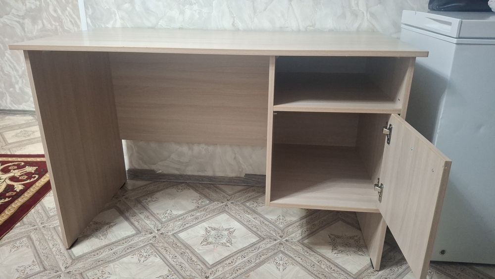 Стол сатамын срочно