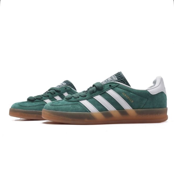 Кроссовки Adidas