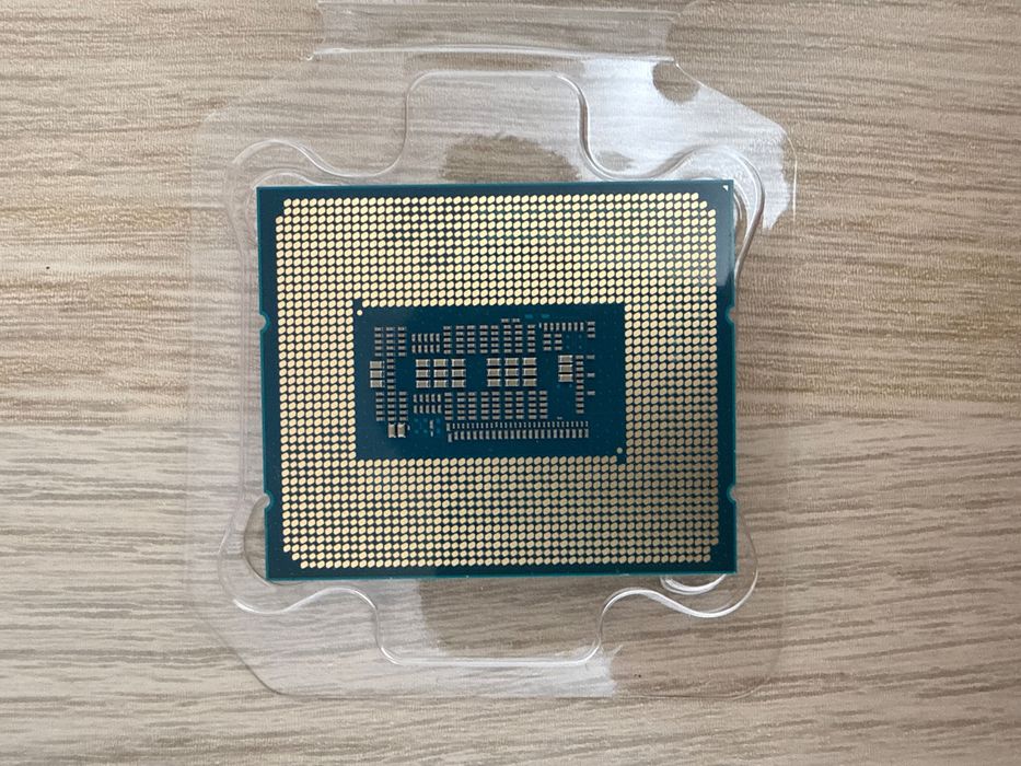 Intel core i5 12600kf