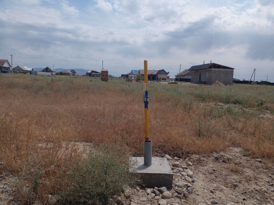 Продам участок 10 соток Ынтымак