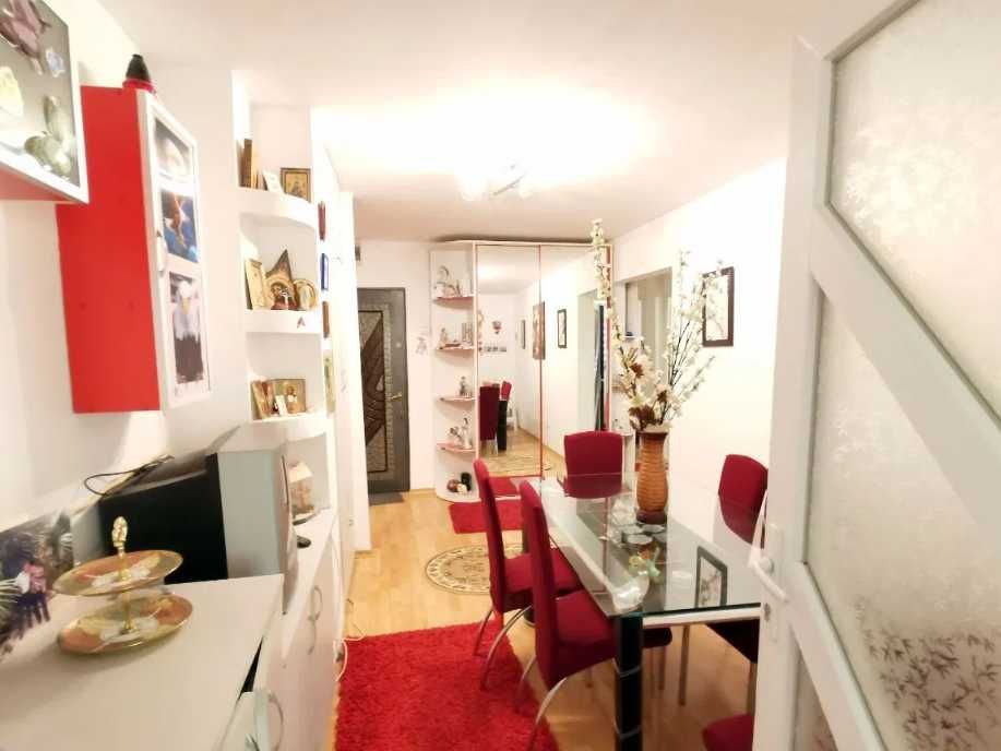 Дава се под наем Двустаен апартамент в Пловдив, Христо Смирненски - 60 кв.м за 214.2 € - Снимка #1