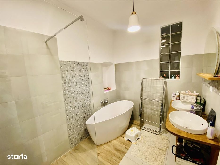 Ap 2 camere, 90 mpu,  zona Centrală – Ideal locuință sau investitie