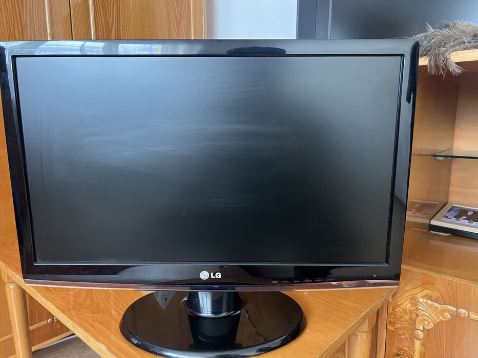 Monitor LG Flatron  W2253TQ