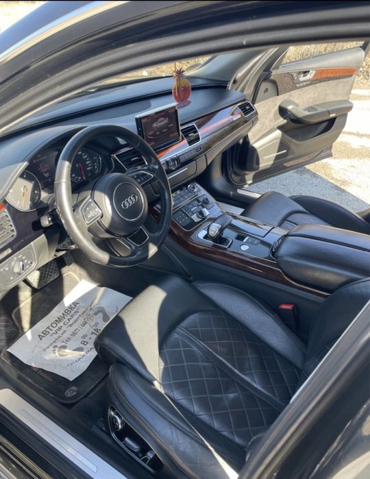 Продава си Ауди А8 Д4