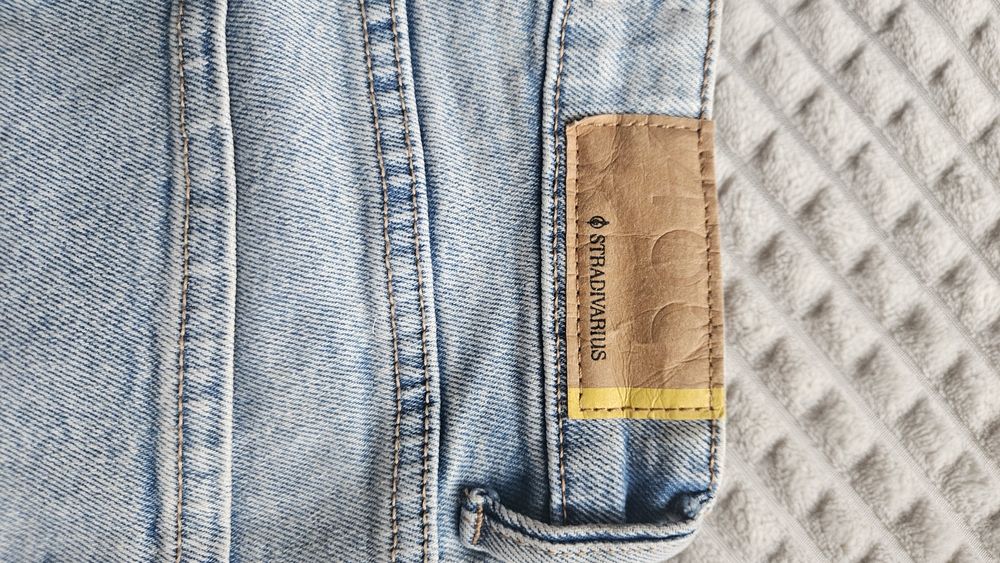 Дънки Stradivarius Slim fit 36 размер