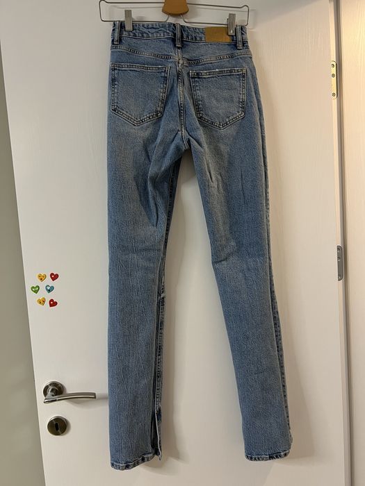 Blugi rupti Zara