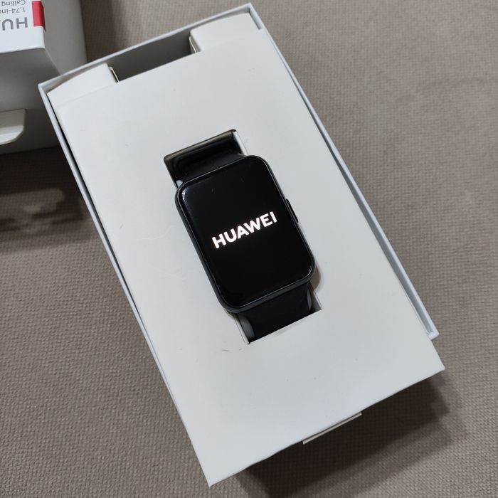 Смарт-часы Huawei Watch Fit 2