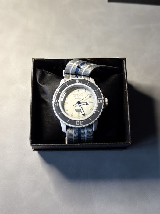 Blancpain × Swatch Bioceramic Scuba Fifty Fathoms – Alb/Gri, nou