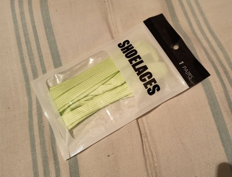 Светящиеся шнурки