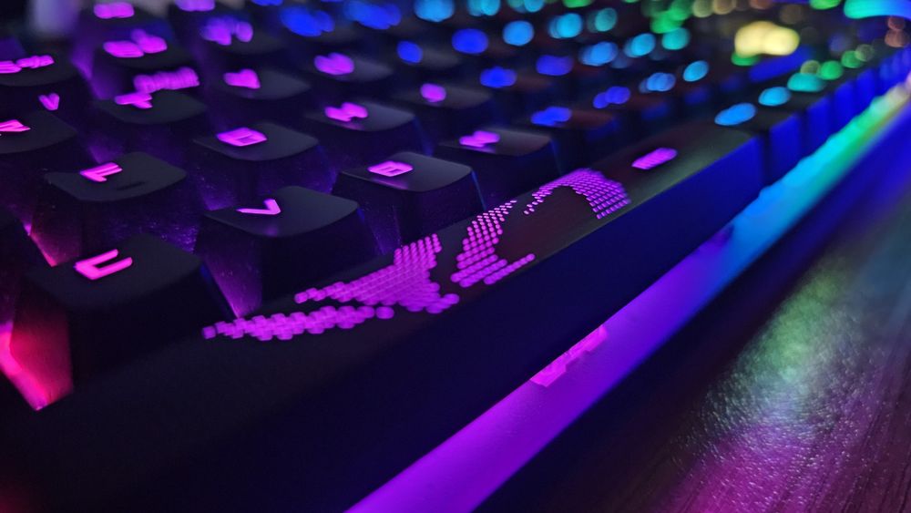 Asus ROG Strix Scope II  клавиатура + Подаръци