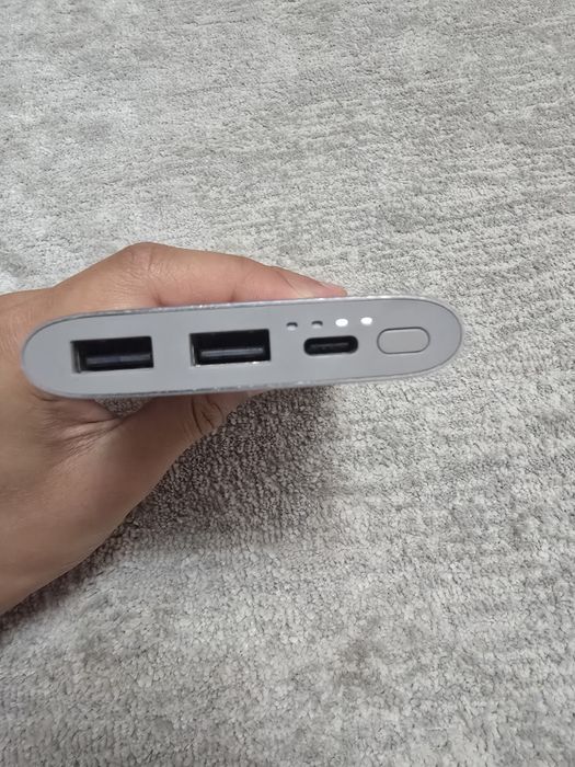 Повербанк samsung 10000 mAh