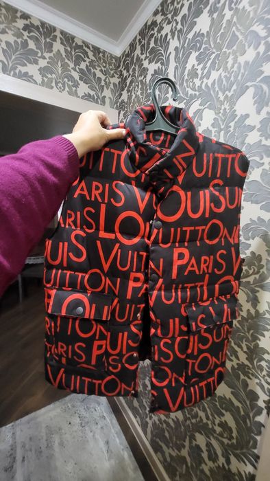 Куртка зима р.46 и жилет