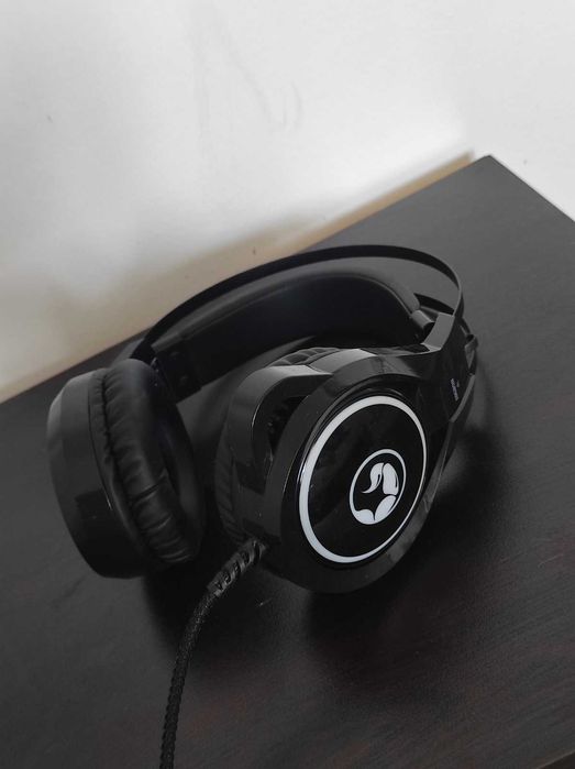 Настолен компютър HP Pro 3130 Microtower с Intel Core i3 + периферия