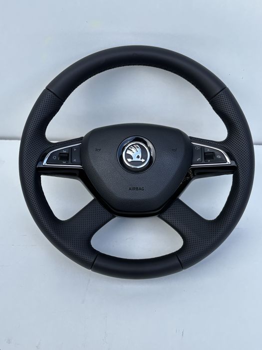 Volan Skoda  Octavia 3 RECONDITIONAT   din piele cu comenzi 2011-2015