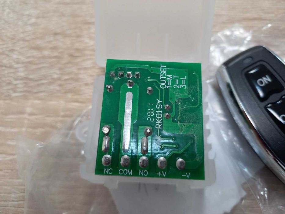 Едноканално реле 12V 220V с дистанционно управление, реле модул