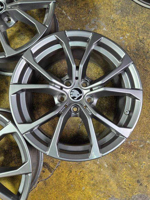 4 Jante Aliaj 5x112 17'' OE Skoda Octavia Superb Yeti Karoq Kodiaq / VW Golf Passat Touran Sharan Tiguan T-ROC Caddy