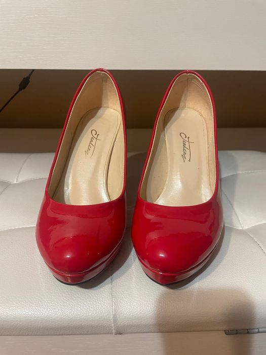 Обувки Тенденс 37