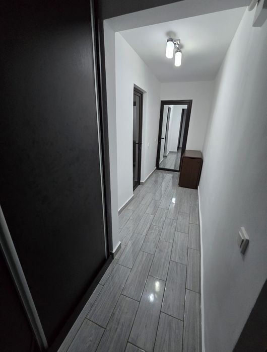 Vând Apartament 2 camere/Et 2/Unirii Sud (Pedagogic si Scoala 15)