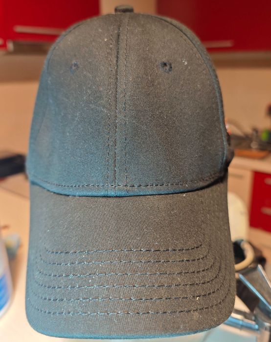 Dickies – оригинална черна шапка от САЩ