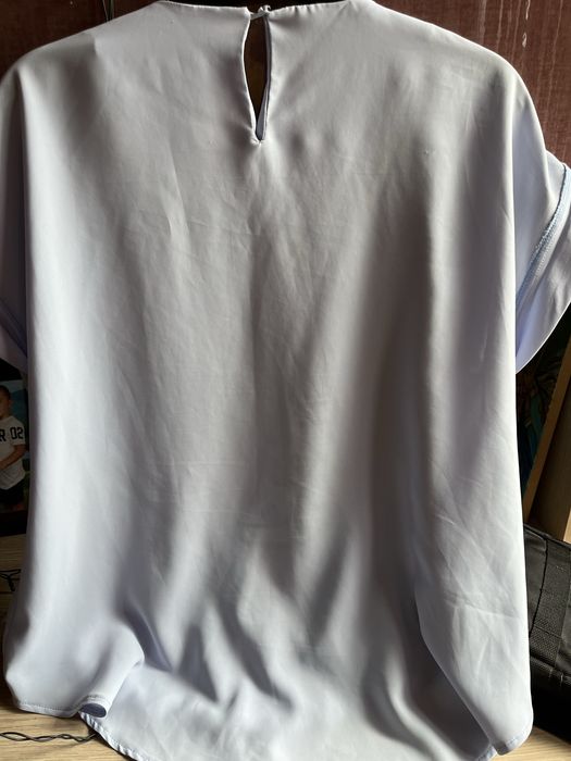 Дамски ризи с дълъг и с къс ръкав